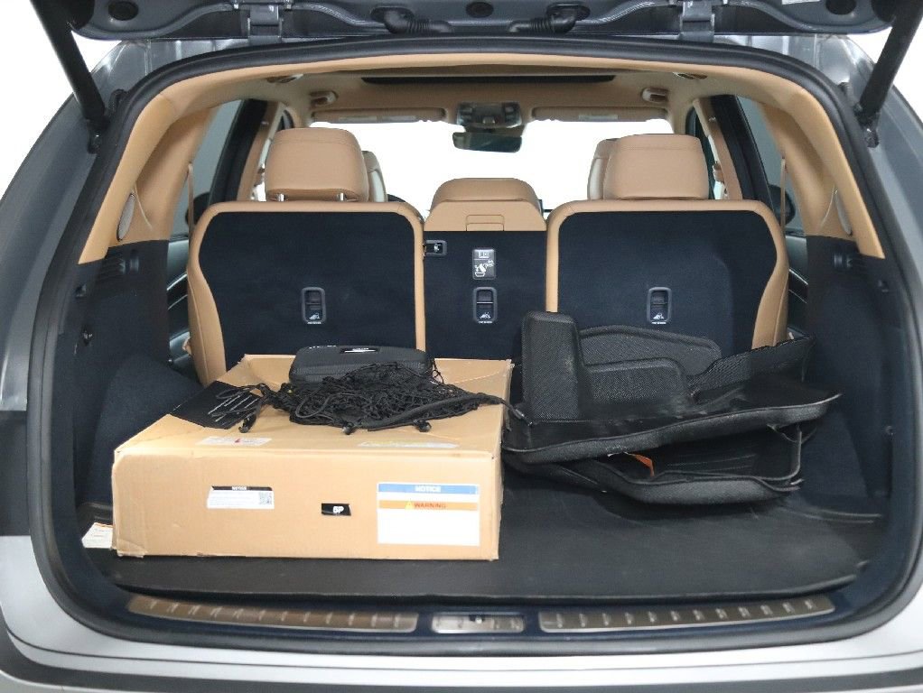 Used 2023 Genesis GV80 3.5T w/ Advanced Package image 32