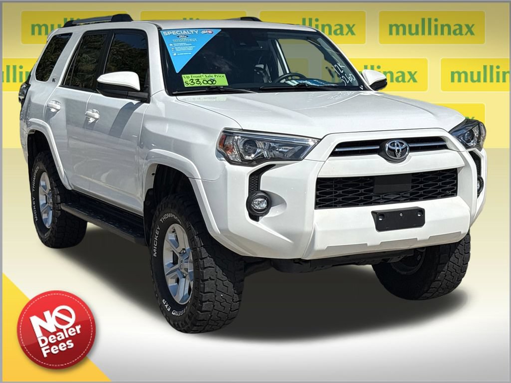 Used 2021 Toyota 4Runner SR5 AWD/4WD image 1