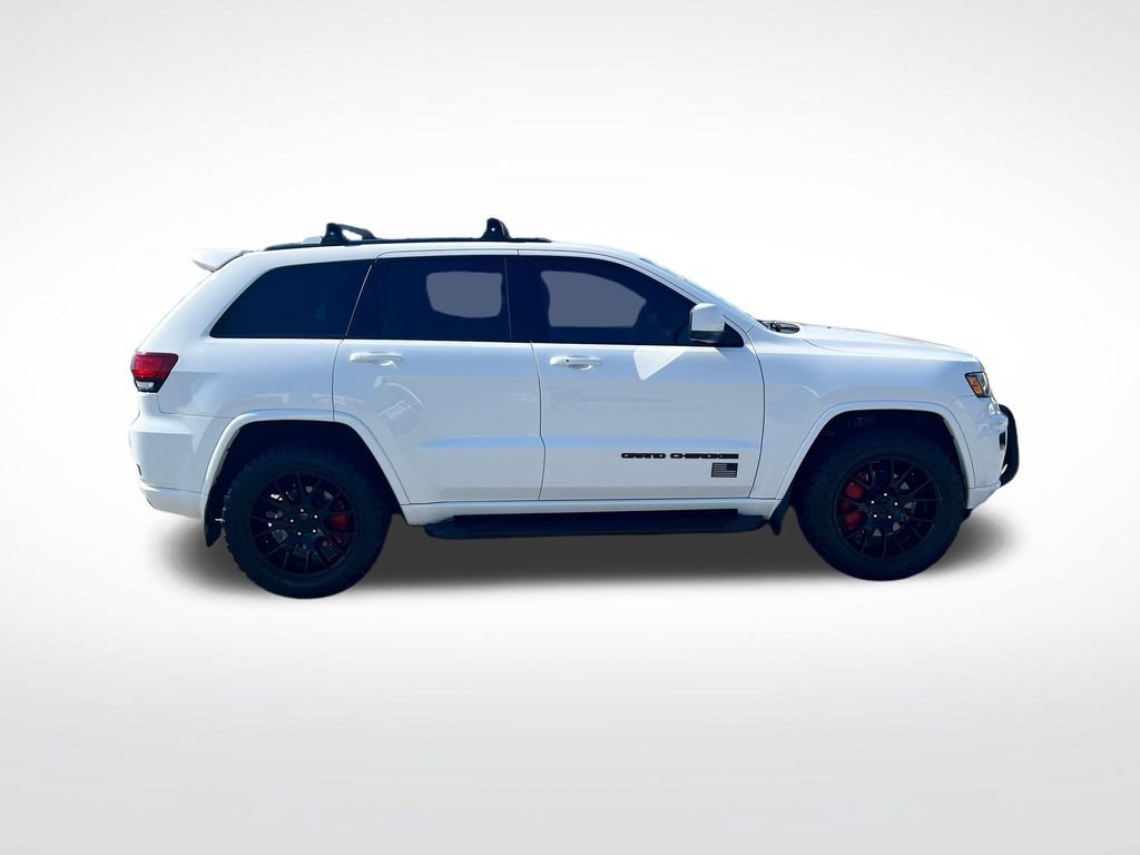 Used 2021 Jeep Grand Cherokee Laredo X AWD/4WD image 9