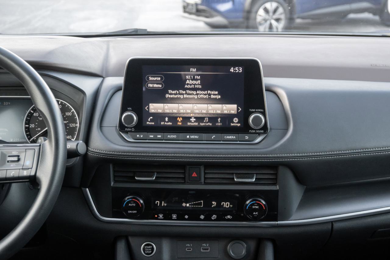 Used 2023 Nissan Rogue SV FWD image 24