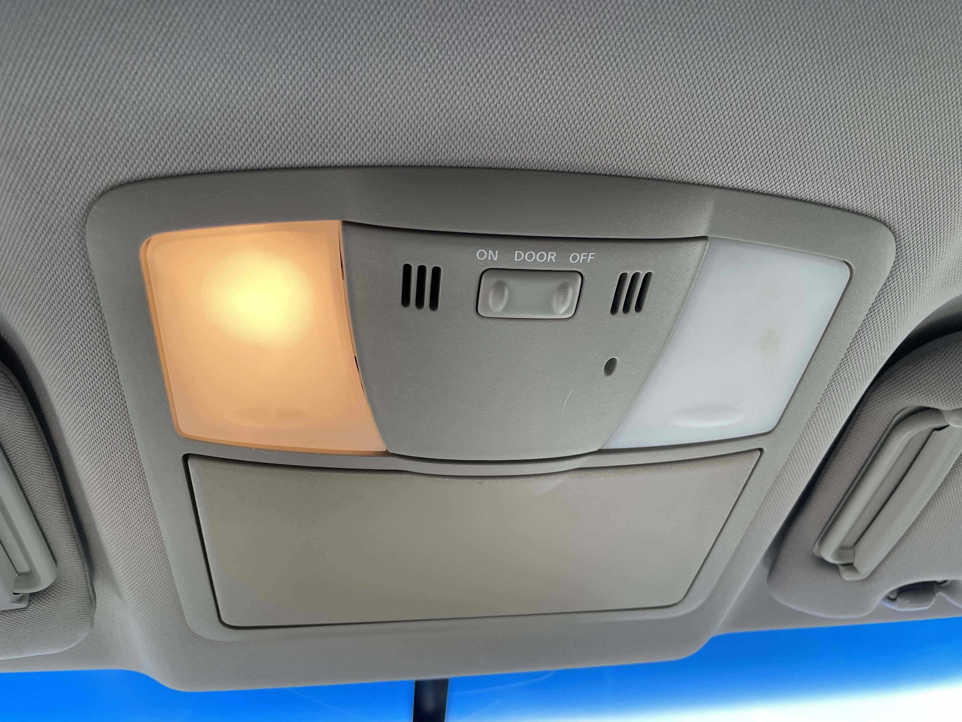 Used 2013 Nissan Murano S image 23