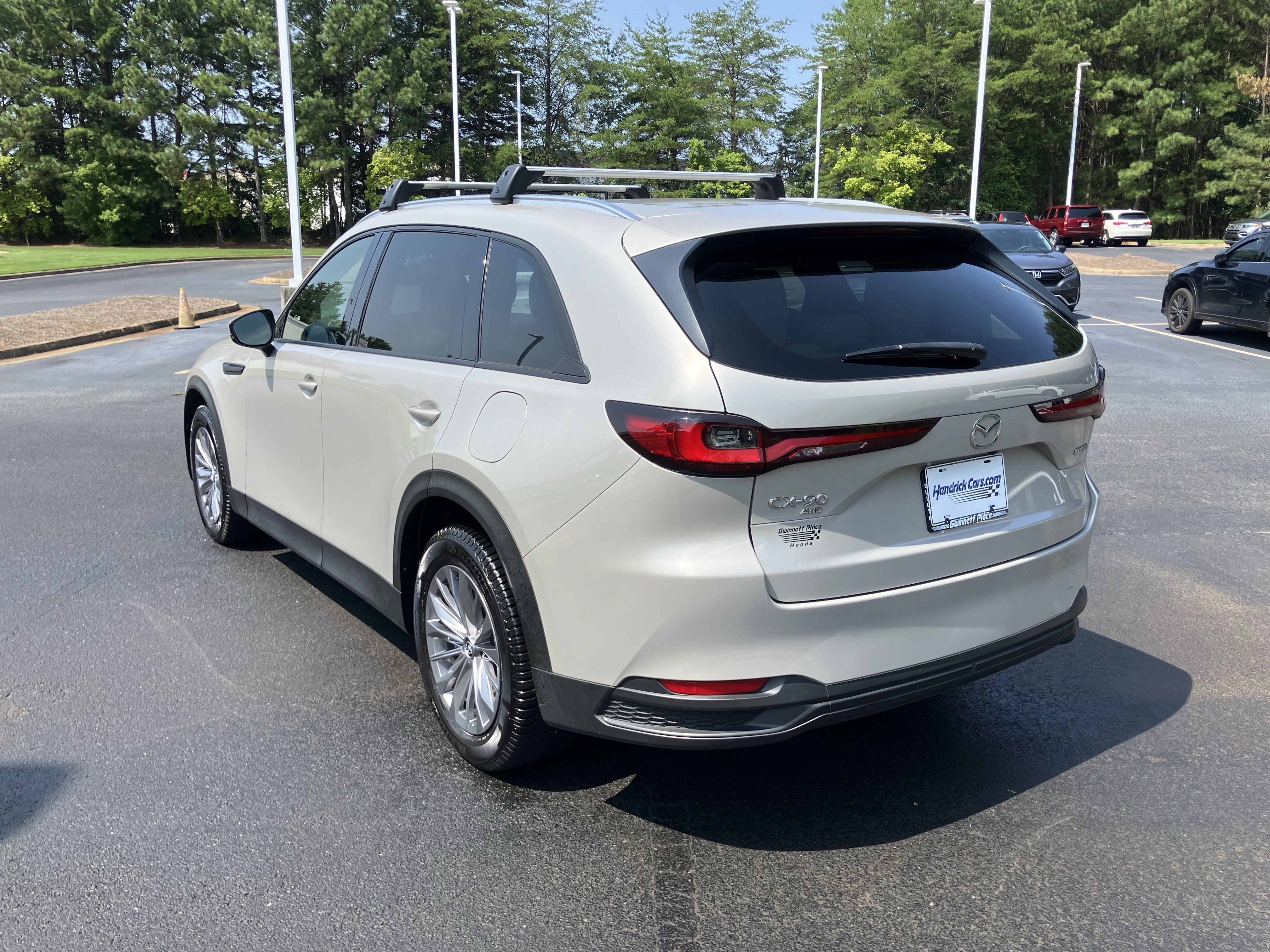 Used 2024 MAZDA CX-90 3.3 Turbo w/ Preferred Package AWD/4WD image 8