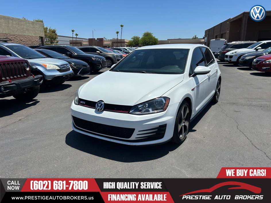 Used 2015 Volkswagen Golf 4-Door FWD image 1