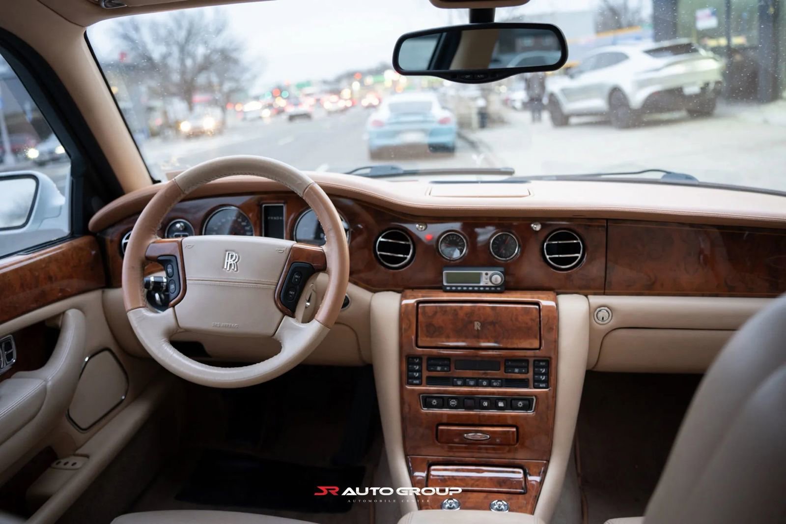 Used 2000 Rolls-Royce Silver Seraph image 34