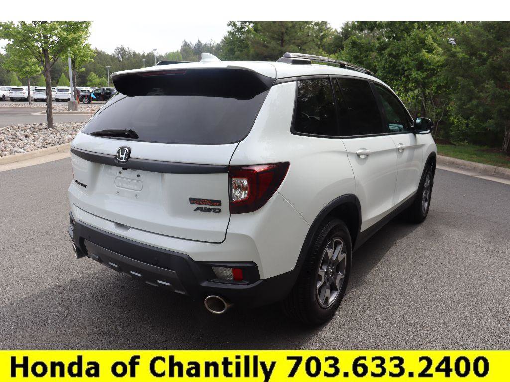 Certified 2022 Honda Passport TrailSport image 7
