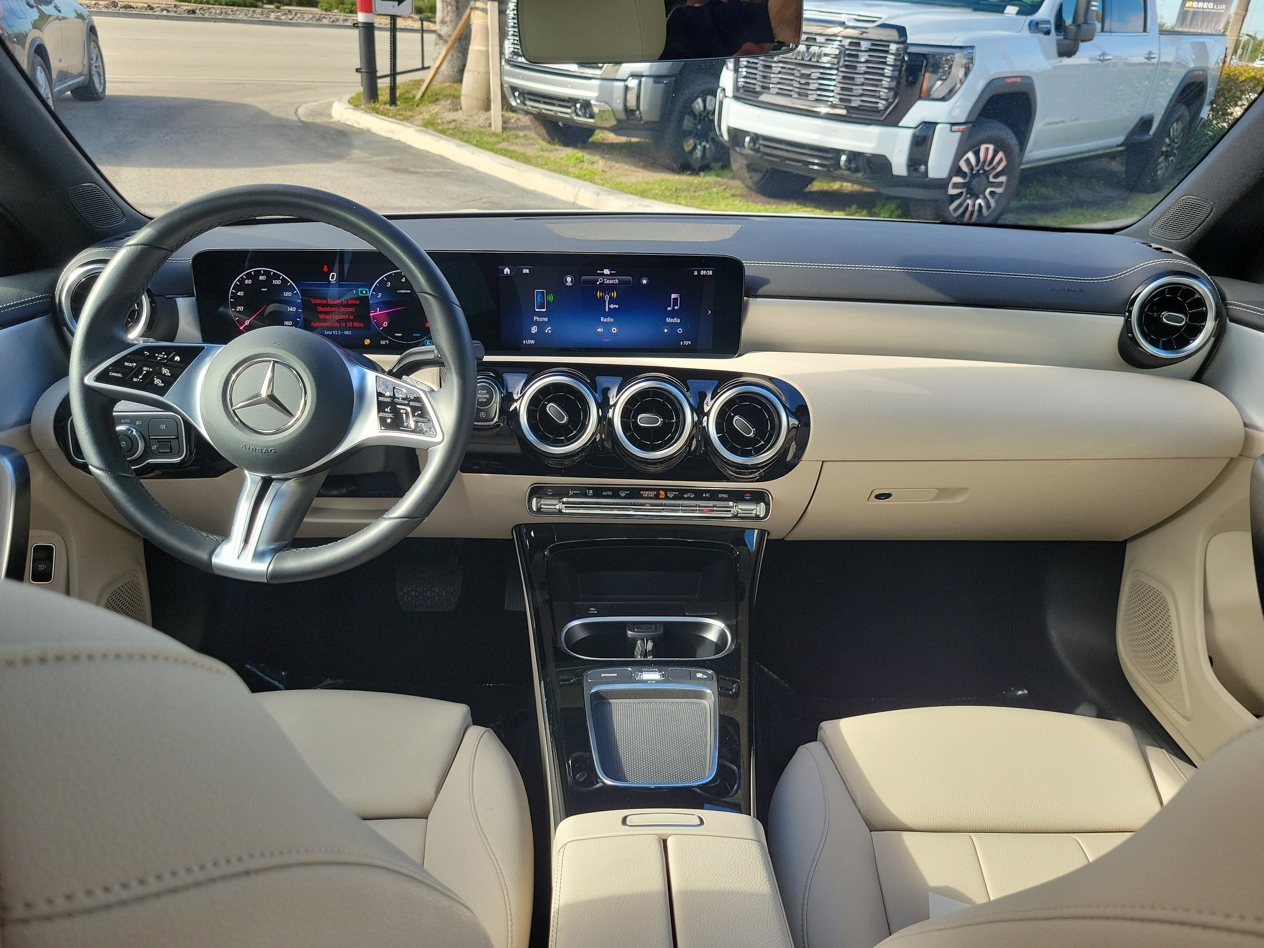 Used 2025 Mercedes-Benz CLA 250 image 16