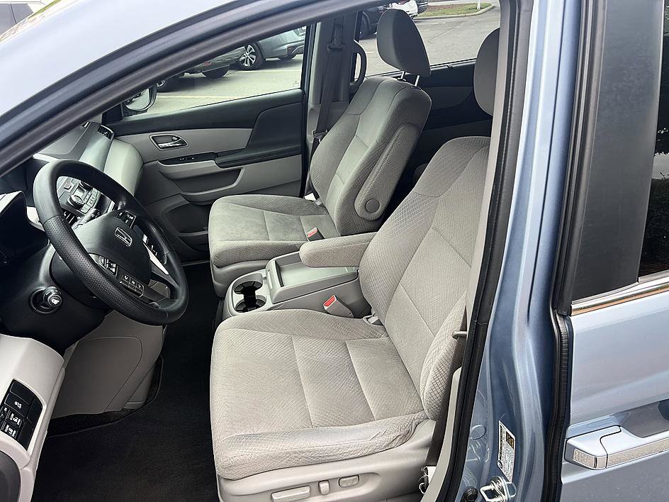 Used 2014 Honda Odyssey EX image 13