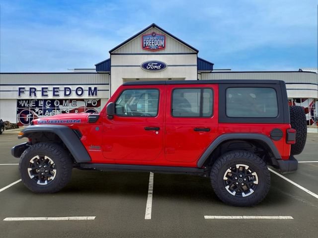 Used 2025 Jeep Wrangler Unlimited Rubicon 4xe w/ Convenience Group AWD/4WD image 4