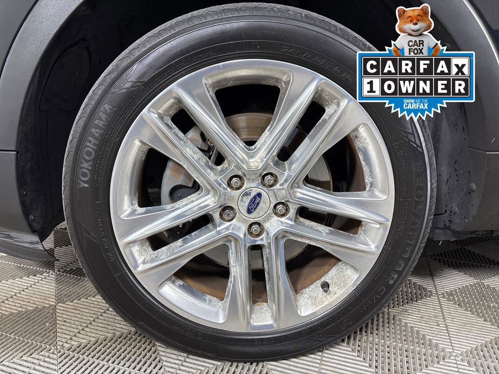 Used 2016 Ford Explorer XLT w/ Equipment Group 202A FWD image 13