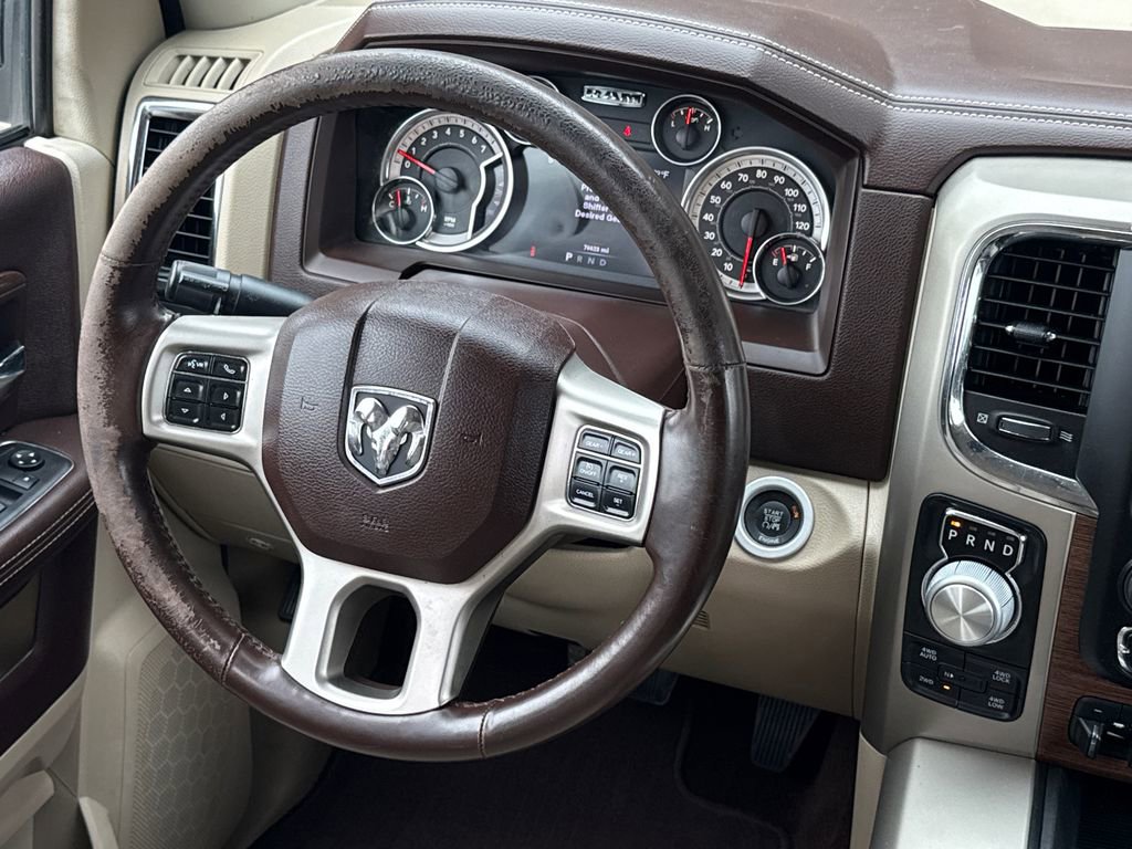 Used 2014 RAM 1500 Laramie w/ Convenience Group AWD/4WD image 13