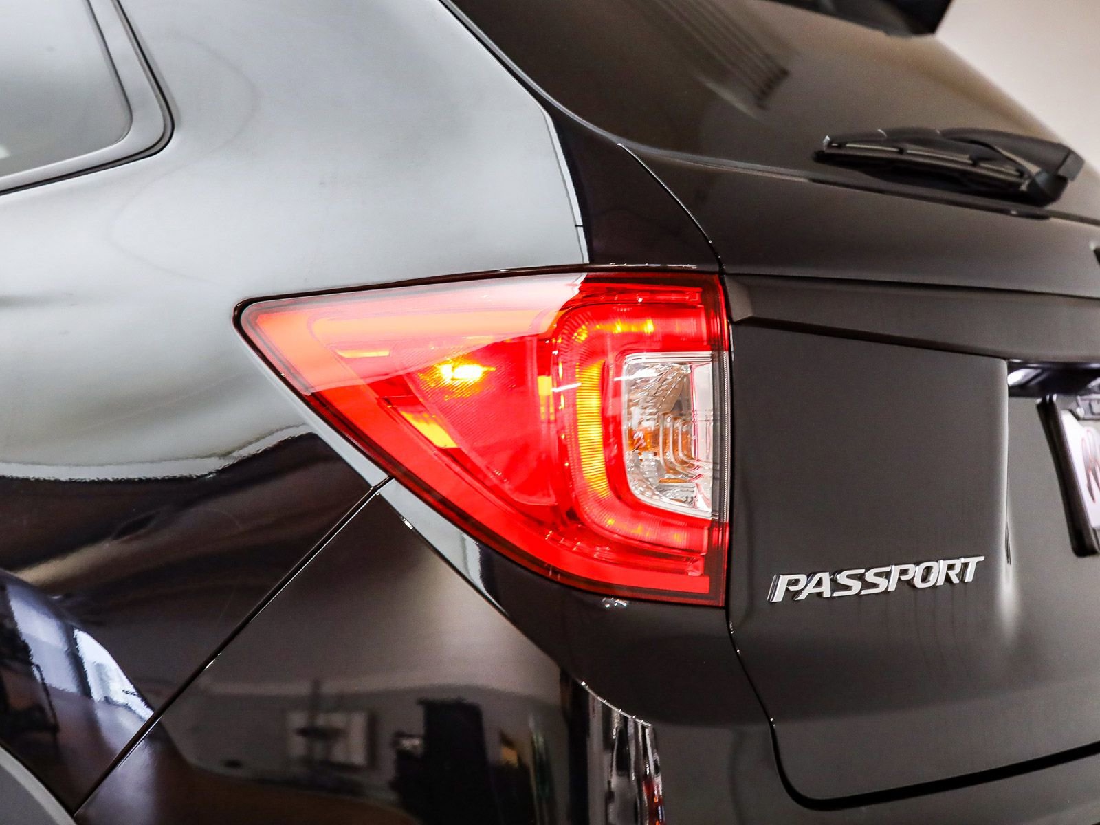 Used 2019 Honda Passport Sport image 12