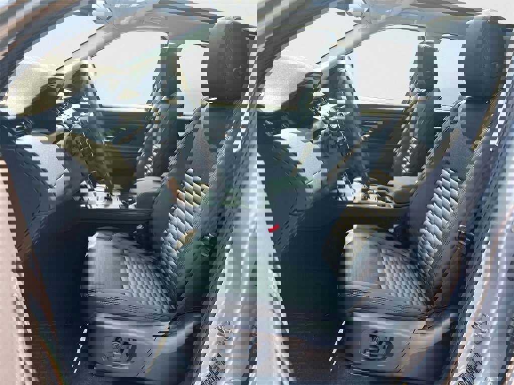 New 2025 Land Rover Discovery Sport S image 14