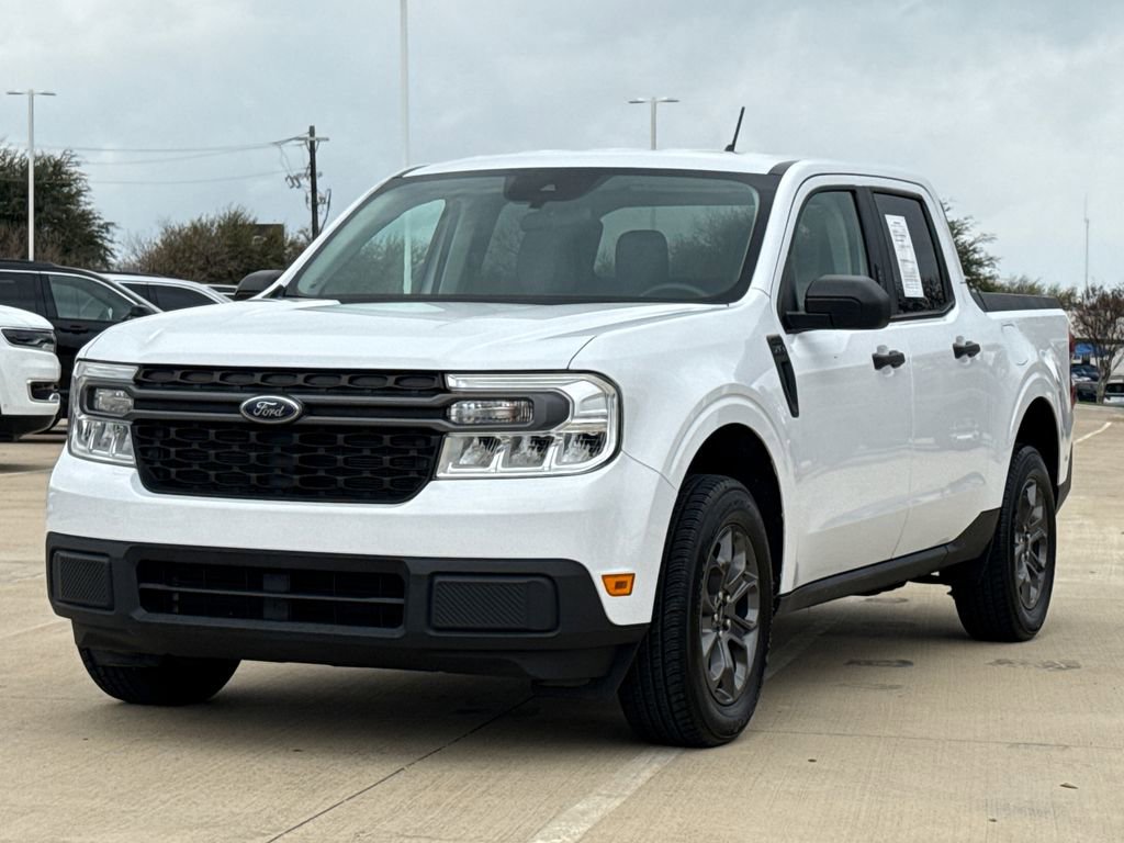 Used 2023 Ford Maverick XLT FWD image 3