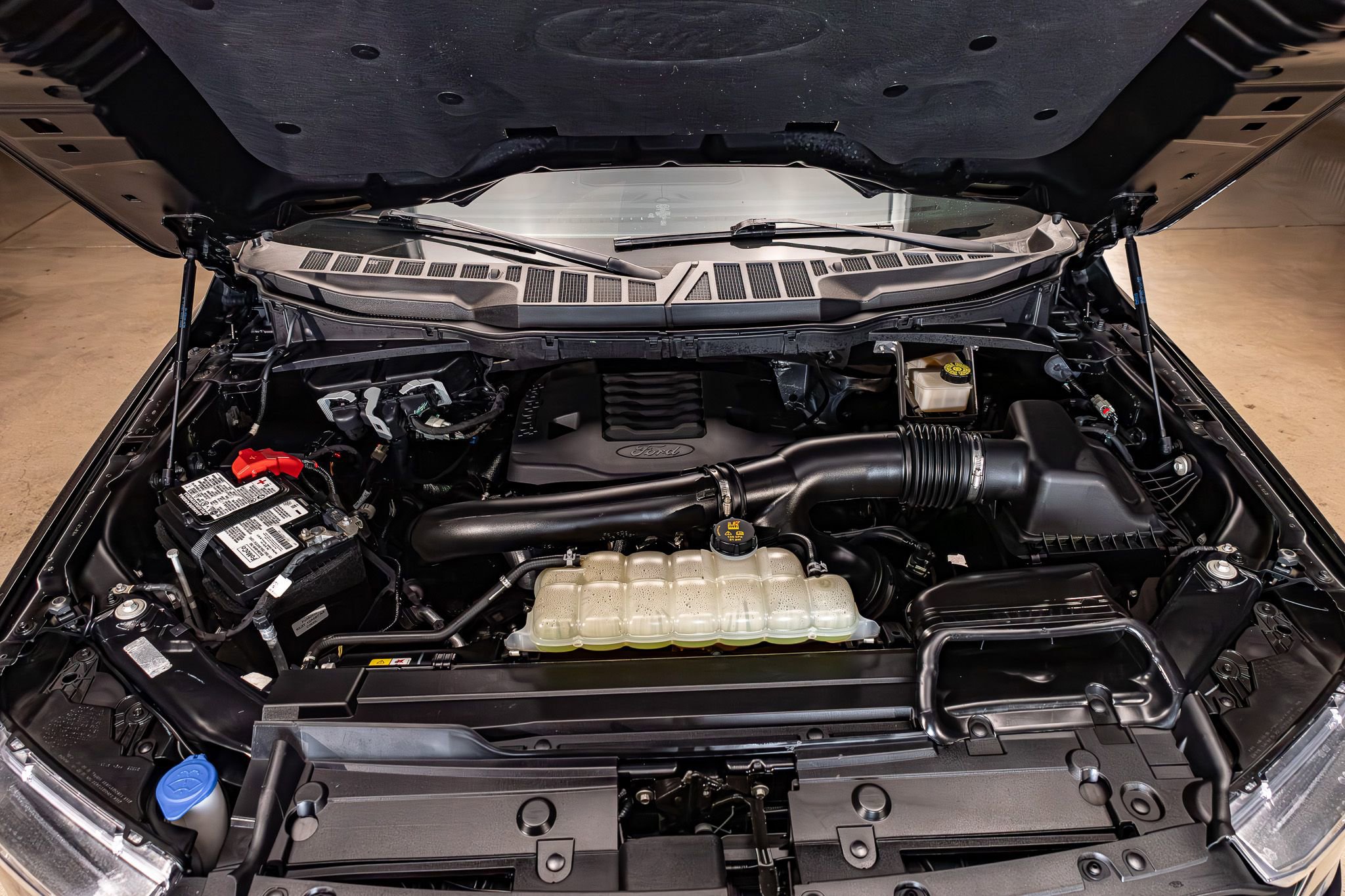 Used 2021 Ford F150 Lariat AWD/4WD image 32