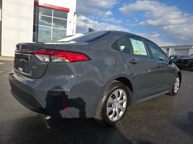 Used 2026 Toyota Corolla LE FWD image 7