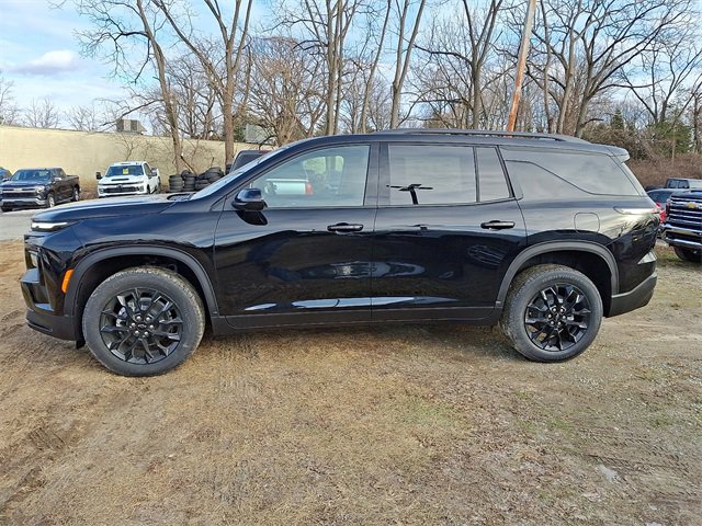 New 2026 Chevrolet Traverse LT w/ Midnight/Sport Edition image 6