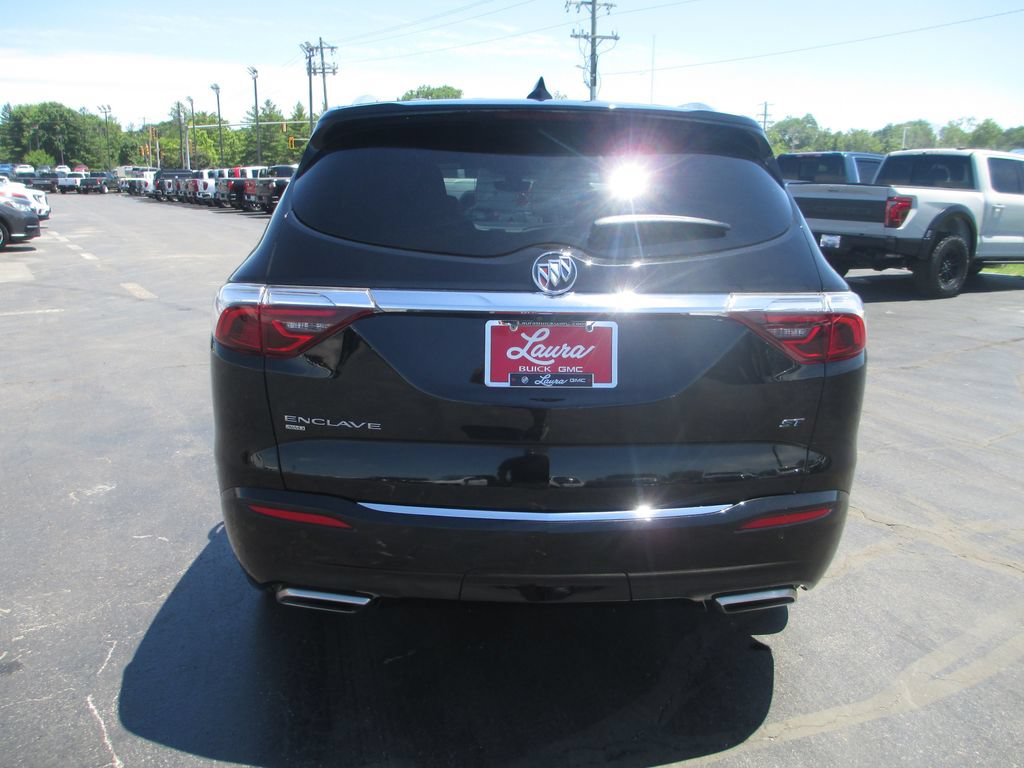 Certified 2023 Buick Enclave Essence w/ Experience Buick Package AWD/4WD image 6