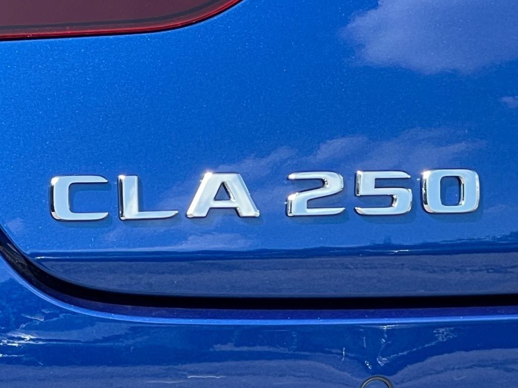 New 2025 Mercedes-Benz CLA 250 4MATIC image 8