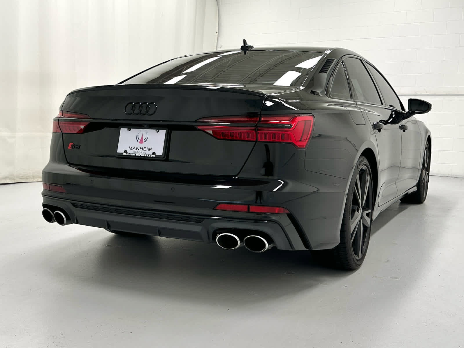 Used 2023 Audi S6 Premium Plus w/ Premium Plus Package AWD/4WD image 6