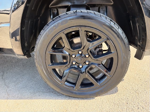 Used 2020 RAM 1500 Laramie AWD/4WD image 31