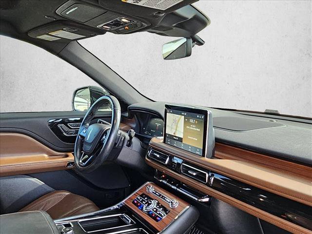 Used 2020 Lincoln Aviator Reserve w/ Equipment Group 201A AWD/4WD image 9