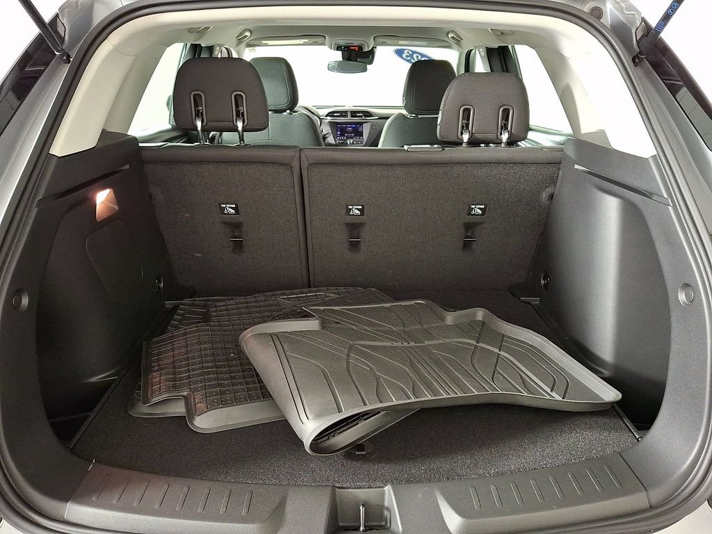 Used 2023 Chevrolet TrailBlazer LS FWD image 28