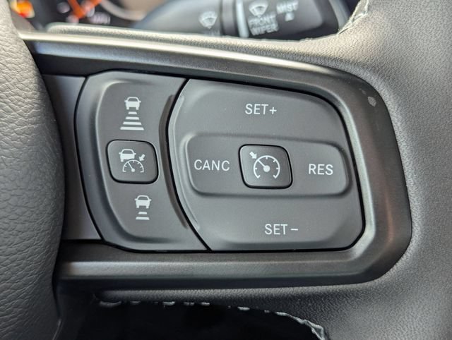 New 2026 Jeep Gladiator Sport AWD/4WD image 11