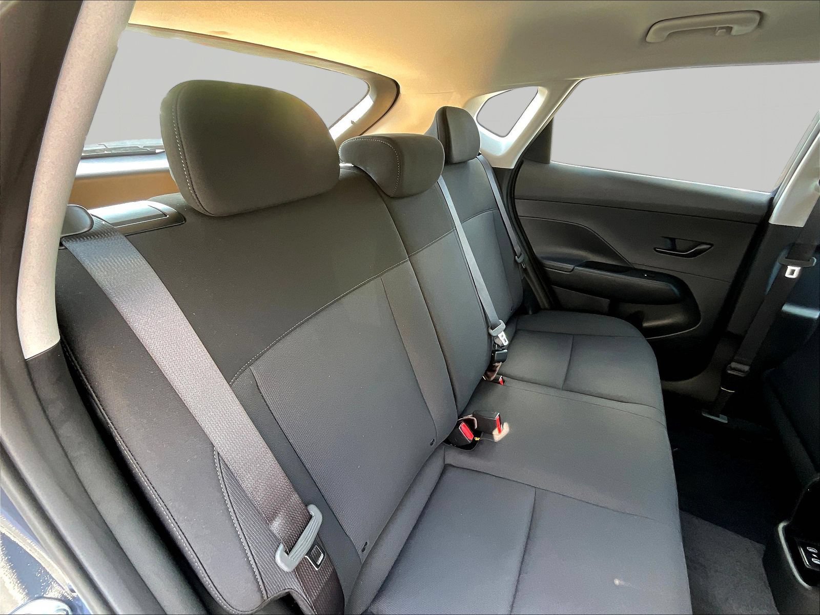 New 2027 Hyundai Kona SE AWD/4WD image 19