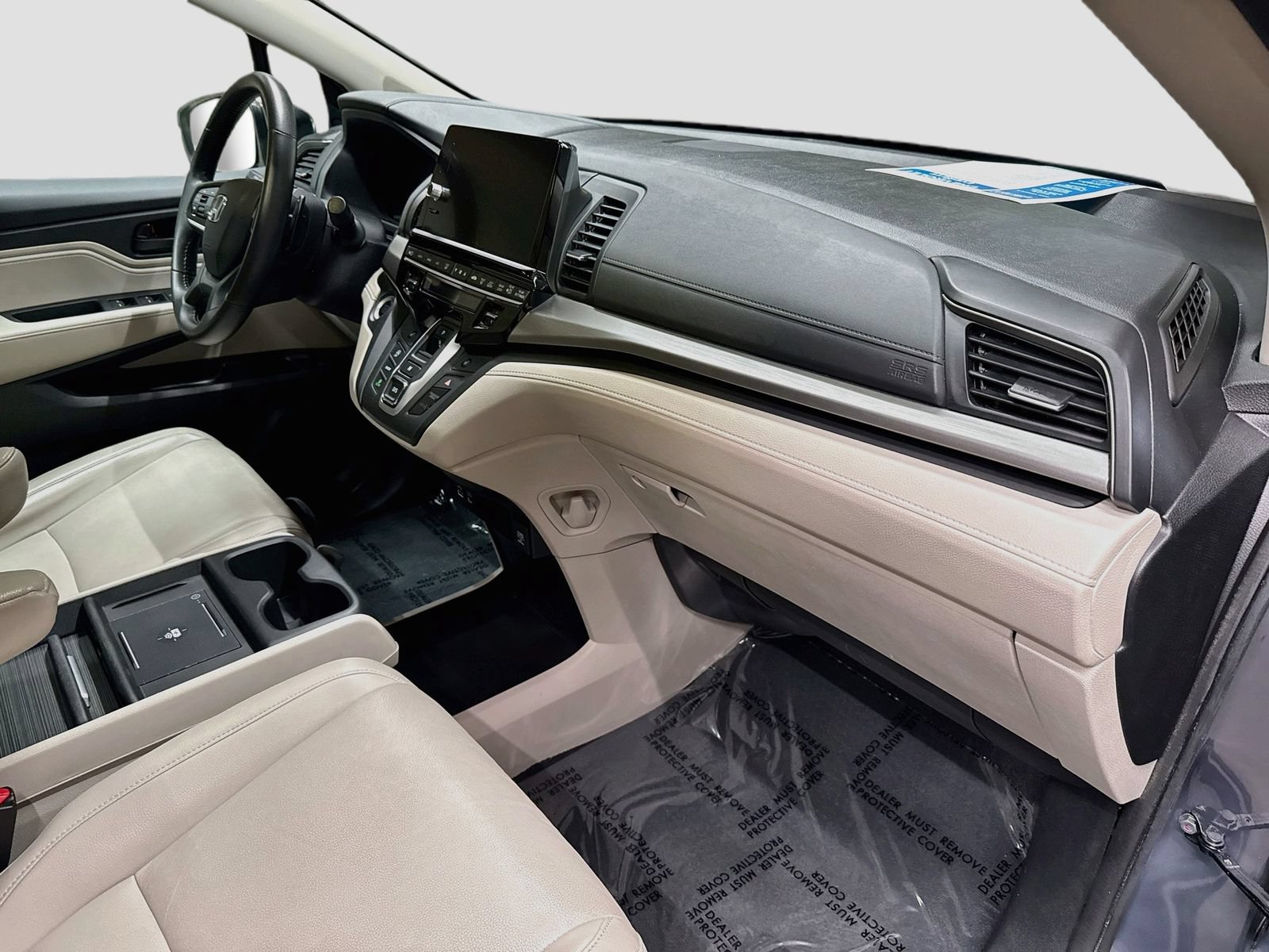 Used 2025 Honda Odyssey EX-L image 32
