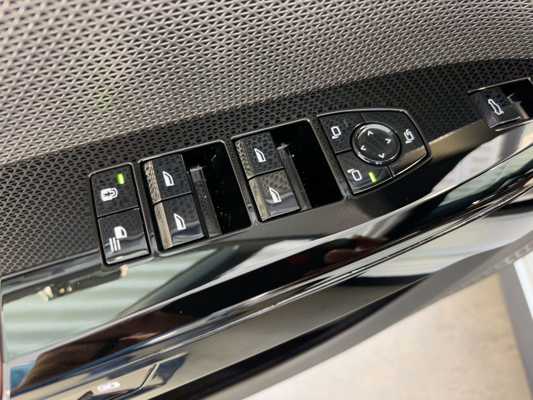 New 2026 BMW i7 eDrive50 w/ M Sport Package image 12