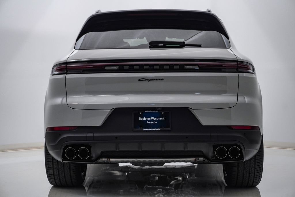 New 2026 Porsche Cayenne AWD/4WD image 10