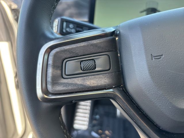 Used 2022 Rivian R1S Launch Edition AWD/4WD image 23