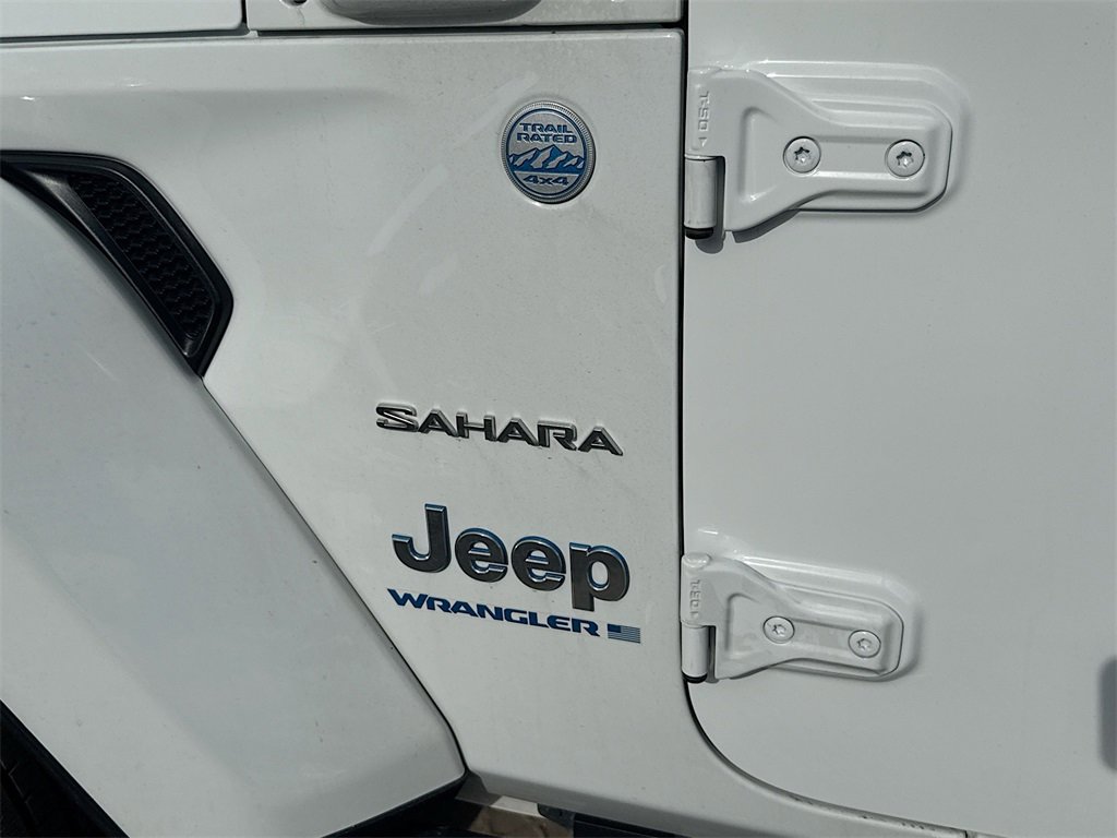 Used 2023 Jeep Wrangler Unlimited Sahara w/ Cold Weather Group image 33