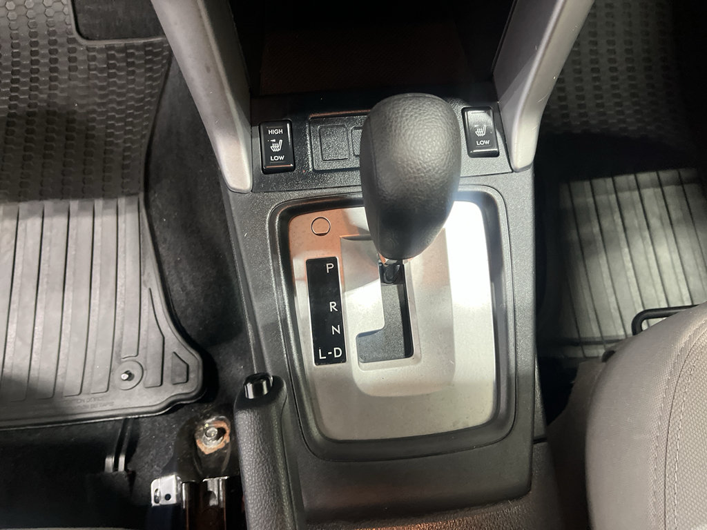 Used 2015 Subaru Forester 2.5i Premium AWD/4WD image 14