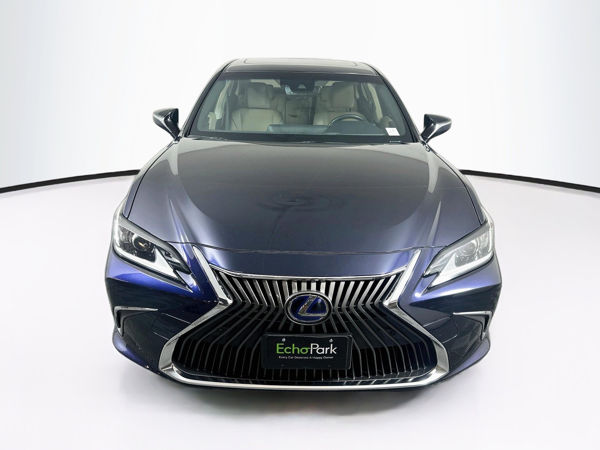 Used 2019 Lexus ES 300h w/ Premium Package FWD image 2