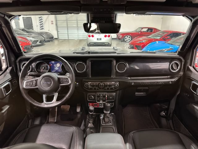Used 2022 Jeep Wrangler Unlimited Rubicon w/ Trailer Tow Package AWD/4WD image 17