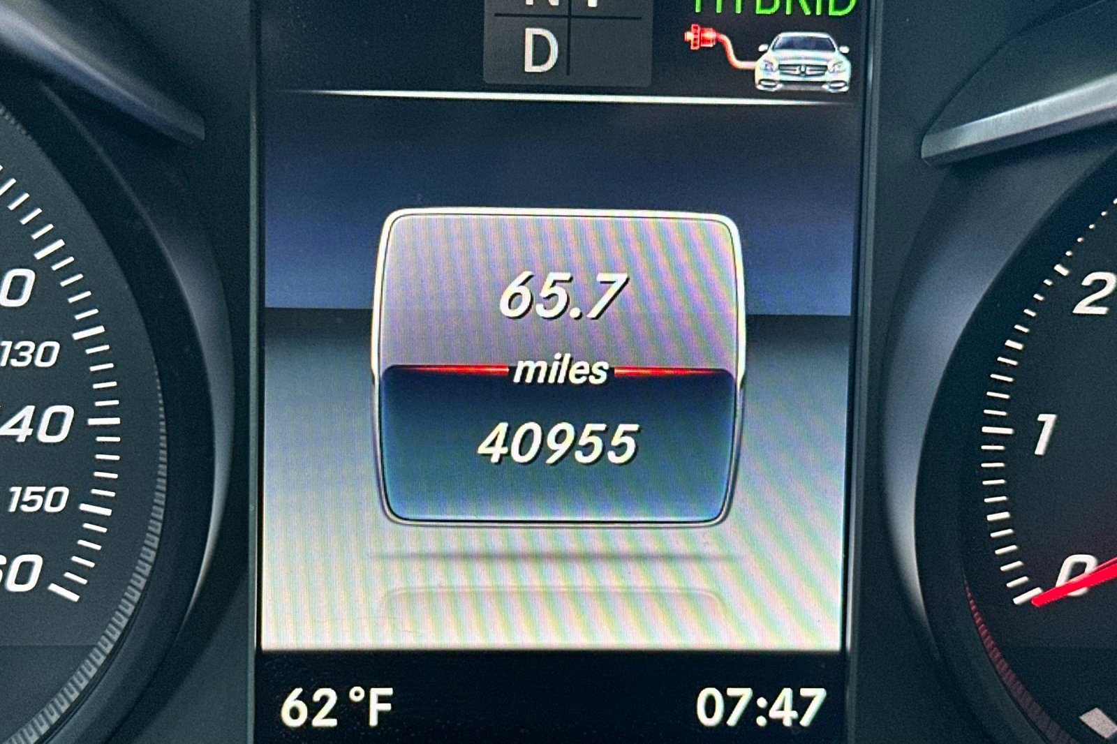 Used 2019 Mercedes-Benz GLC 350e 4MATIC image 35