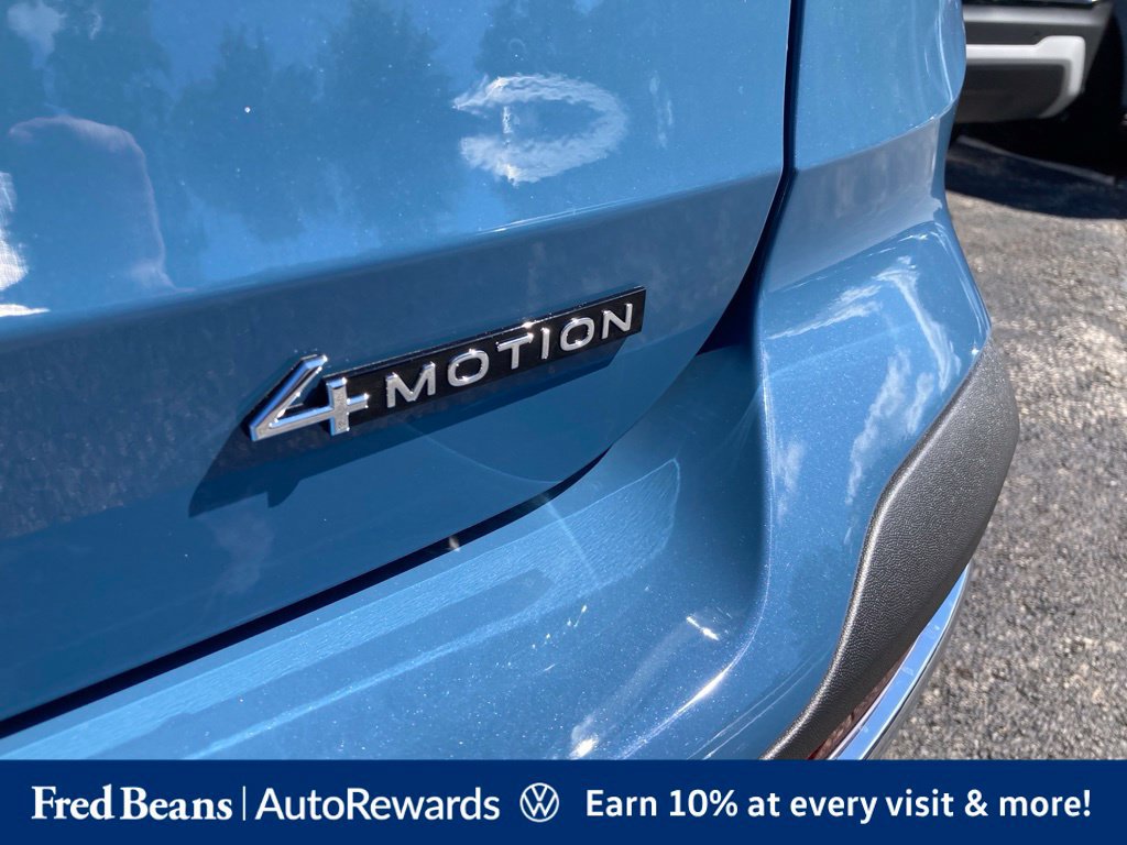 New 2026 Volkswagen Taos SEL AWD/4WD image 10