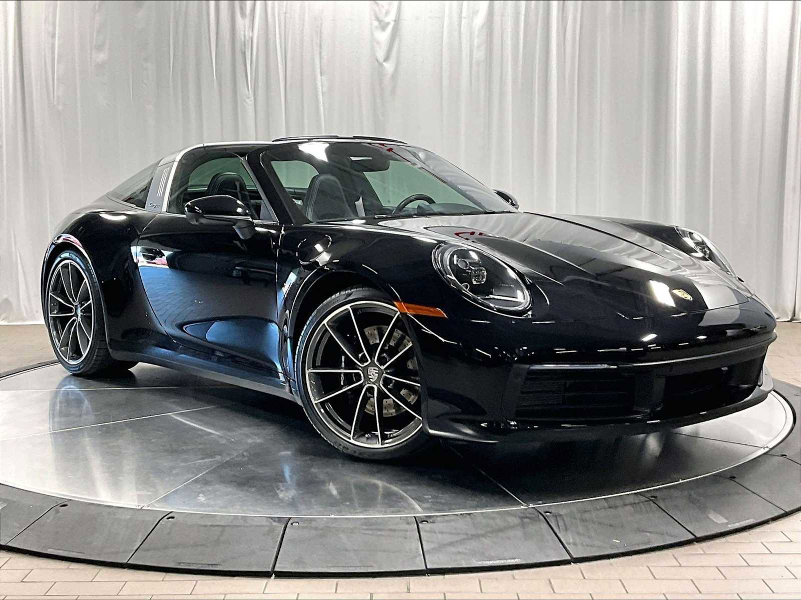 Used 2021 Porsche 911 Targa 4S image 12