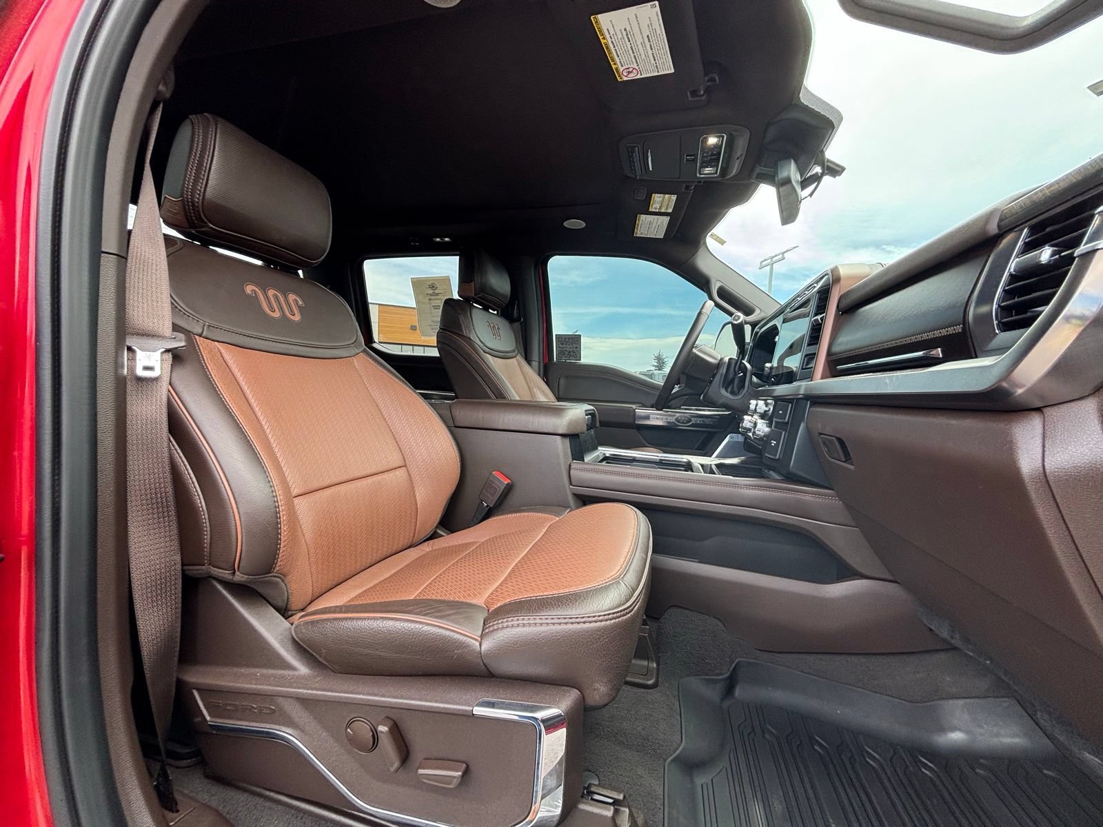 Used 2023 Ford F350 King Ranch AWD/4WD image 25