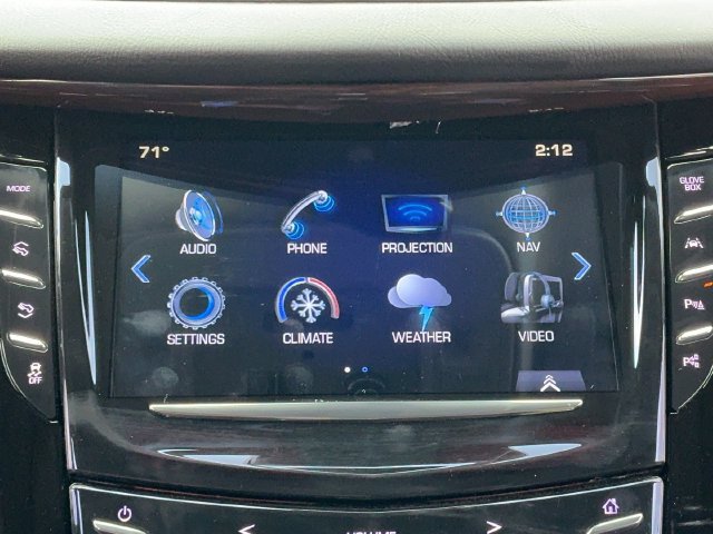 Used 2020 Cadillac Escalade Premium Luxury AWD/4WD image 28