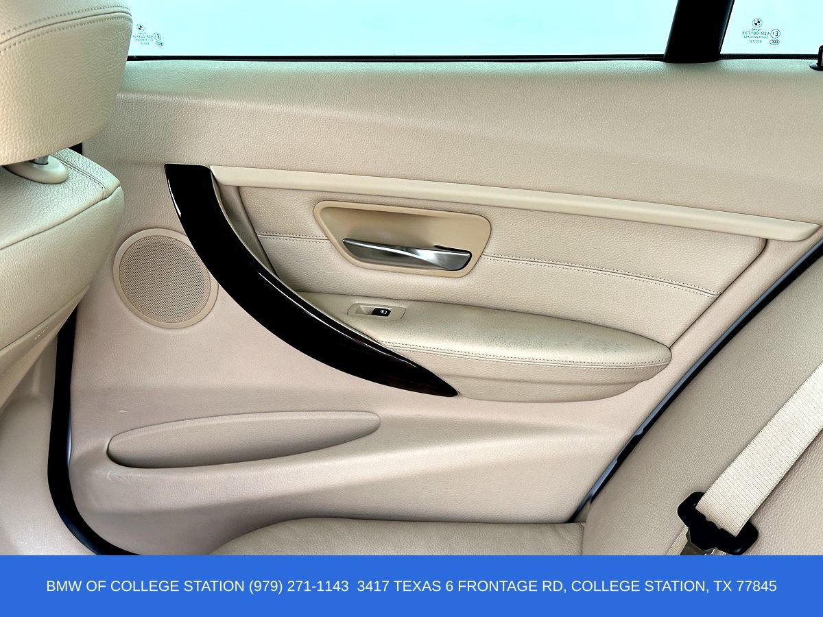 Used 2013 BMW 328i Sedan RWD image 21