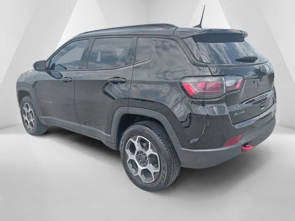 Used 2022 Jeep Compass Trailhawk w/ Trailhawk Elite Group AWD/4WD image 5