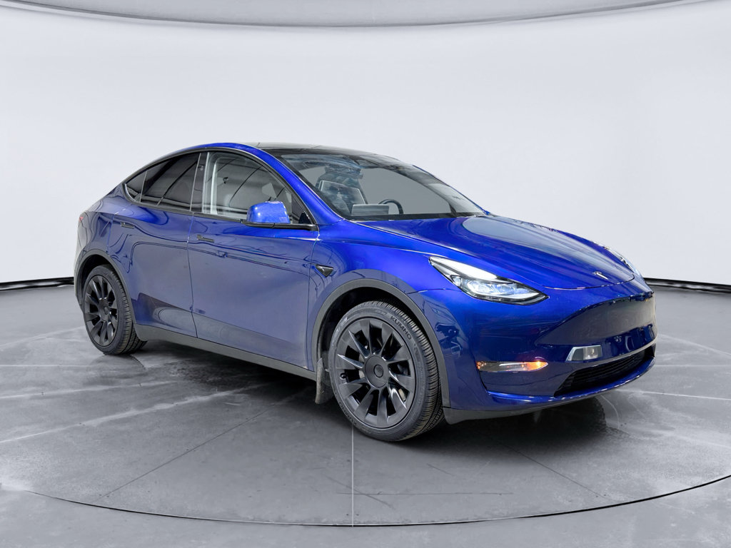 Used 2024 Tesla Model Y Long Range AWD/4WD image 4