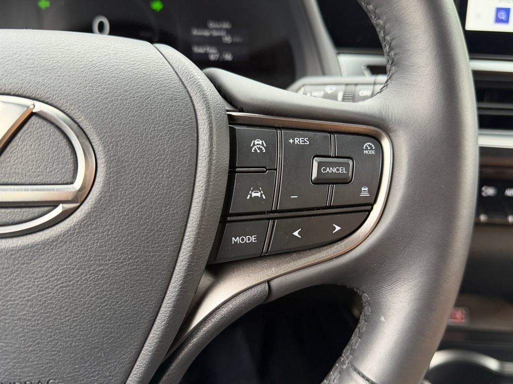 Certified 2025 Lexus UX 300h FWD w/ Cold Area Package image 18