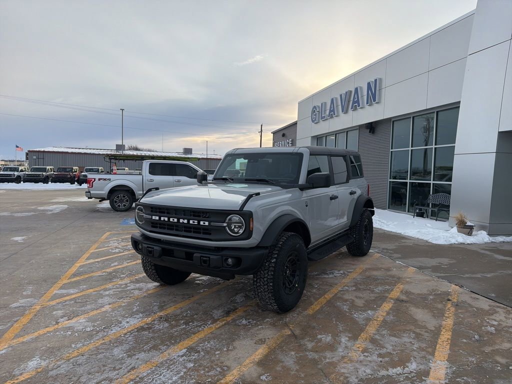 New 2026 Ford Bronco Big Bend w/ Black Diamond Package image 3