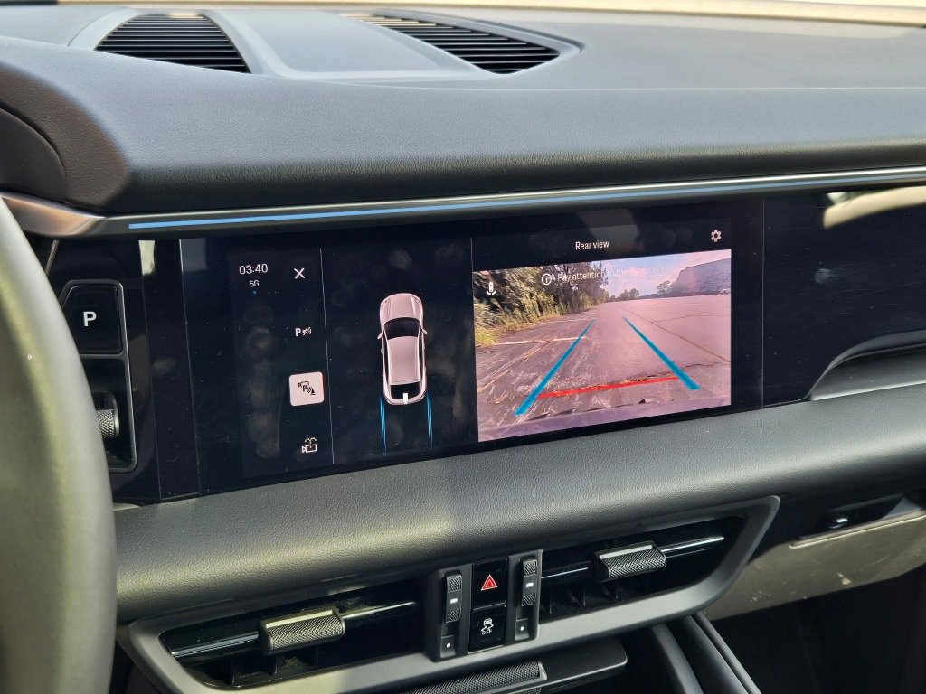 Used 2025 Porsche Macan Electric image 23