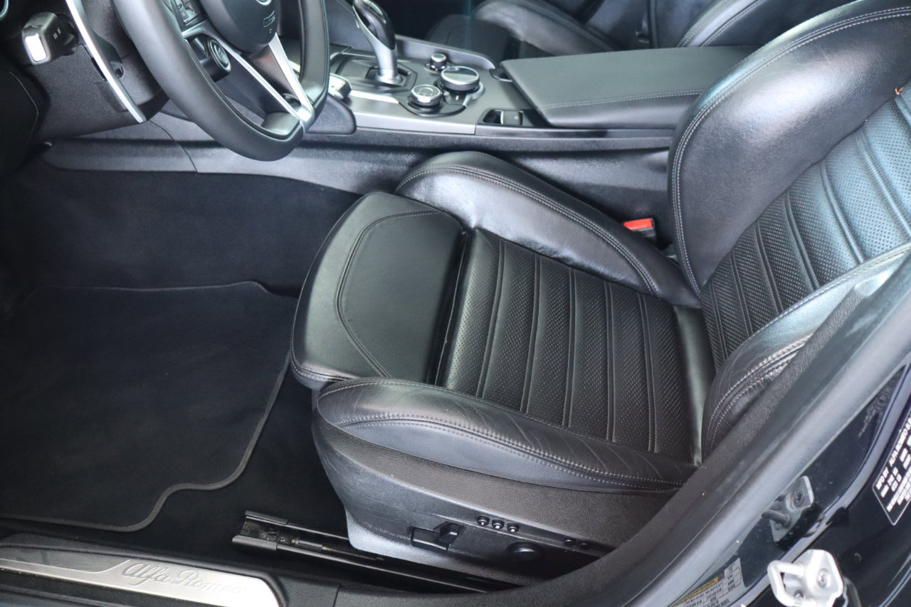 Used 2018 Alfa Romeo Giulia Ti Sport w/ Quick Order Package 22S Sport image 13