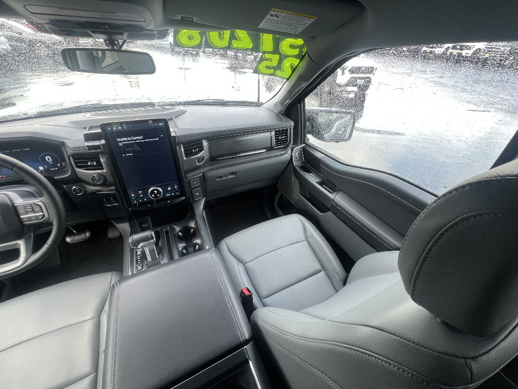 Used 2025 Ford F150 Lightning Flash image 23