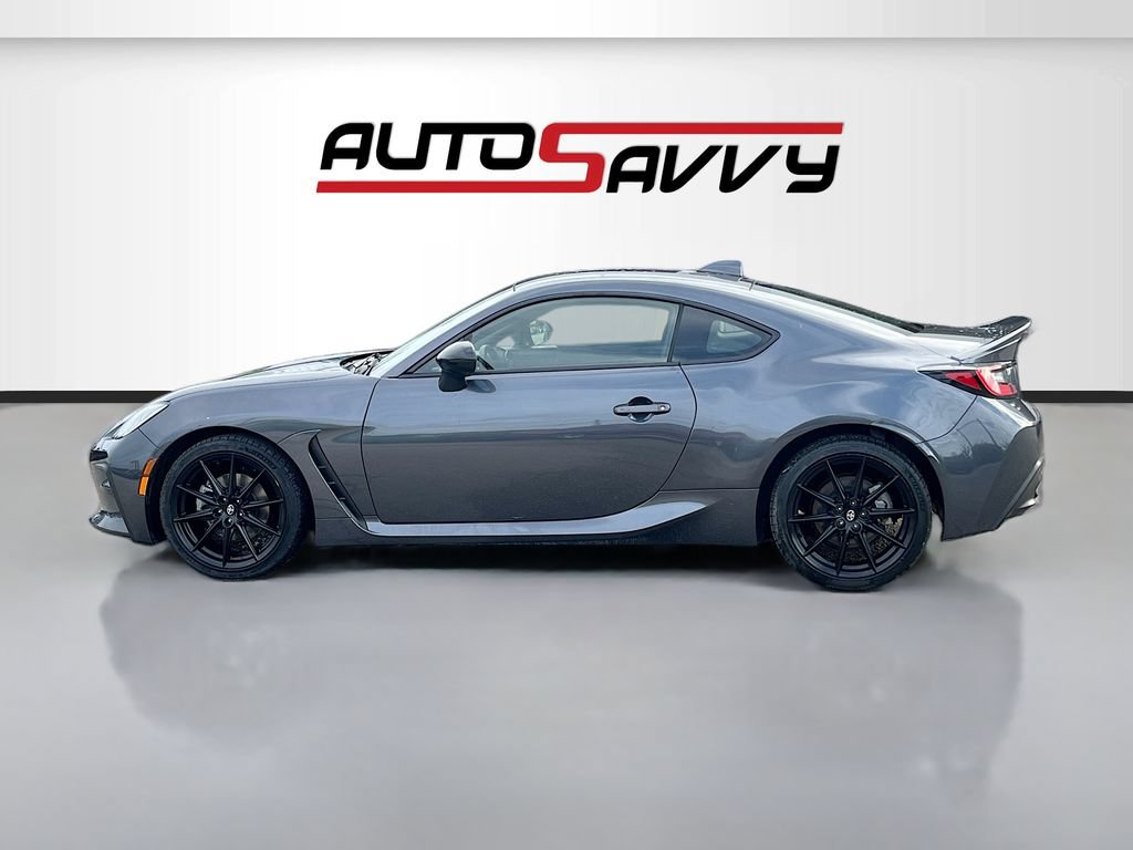 Used 2024 Toyota GR86 Premium RWD image 4